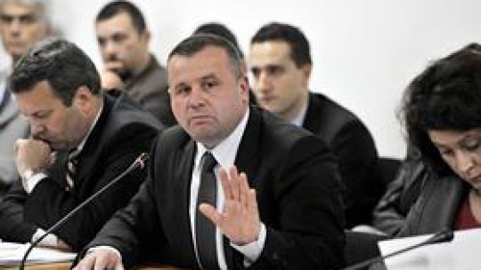 Guvernul pregăteşte modificări la Codul Muncii