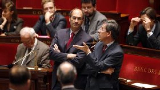 Deputaţii francezi au votat diminuarea propriilor pensii