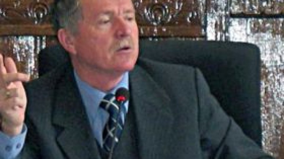 Mihail Hărdău acceptă să fie schimbat "doar democratic"