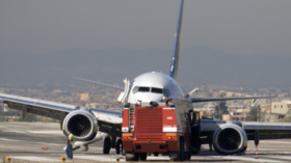 Mai multe aeroporturi din Italia "ar putea fi desfinţate"