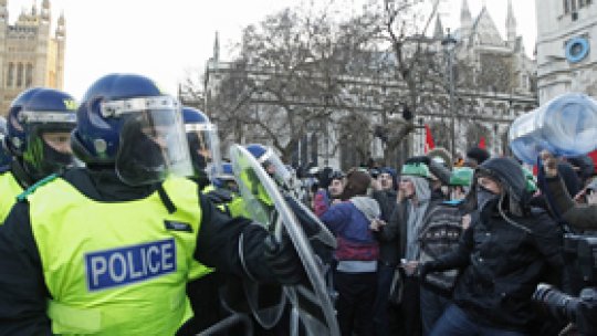 Investigaţii "serioase" după incidentele din Londra