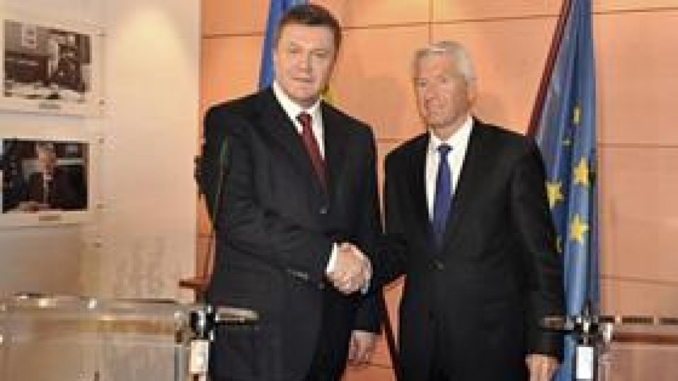 Ucraina îşi revizuieşte politica faţă de România