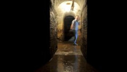 Mizeria "care ne face să regretăm altă mizerie"