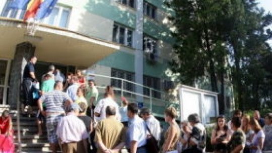 Coadă la magazinul Fiscului
