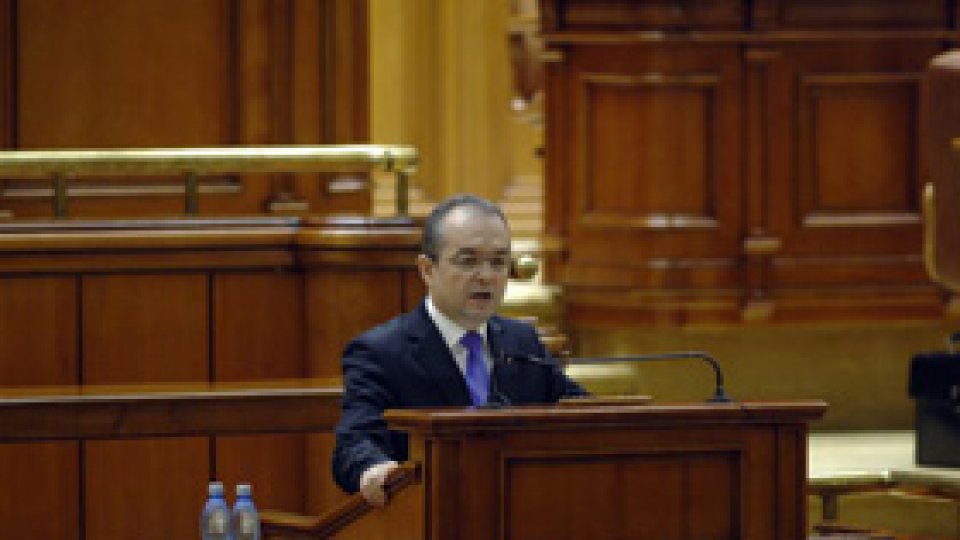 Parlamentarii au început dezbaterile la legea bugetului