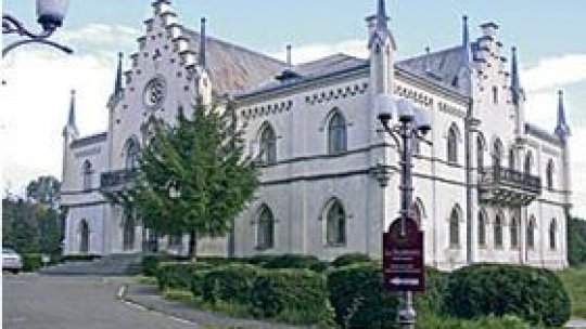 Palatul de la Ruginoasa e ca nou!