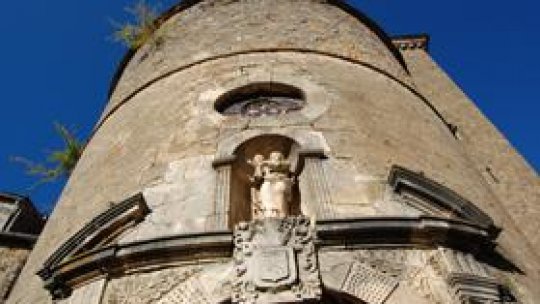 Care mai de care - 4 decembrie 2010