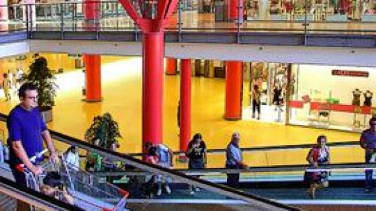 Fenomenul "temporary shop" ia amploare în Italia