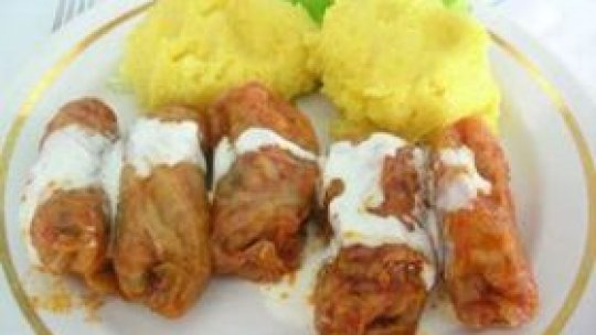 Sarmalele "de fabrica" ajung in magazine