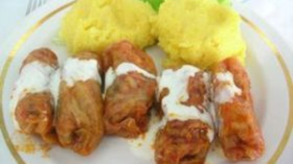 Sarmalele "de fabrica" ajung in magazine