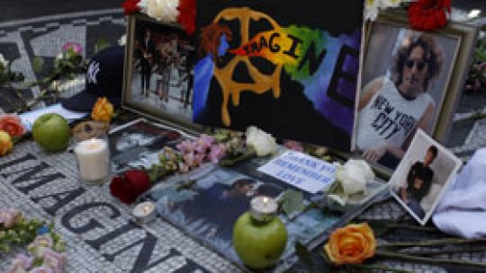 John Lennon este omagiat de la Liverpool la Tokyo