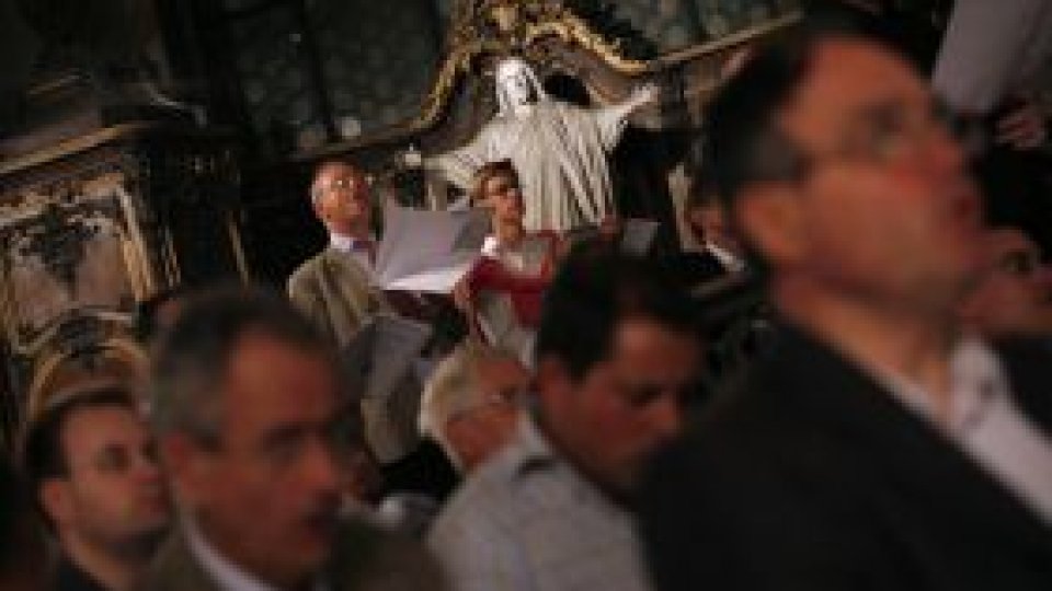 Serbare a comunităţii româneşti din Paris