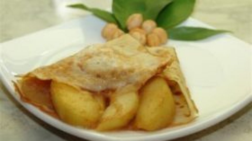 Reţeta zilei: Clătite de post cu mere