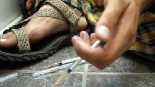 Zece tineri au murit "după ce au consumat droguri cu antrax"