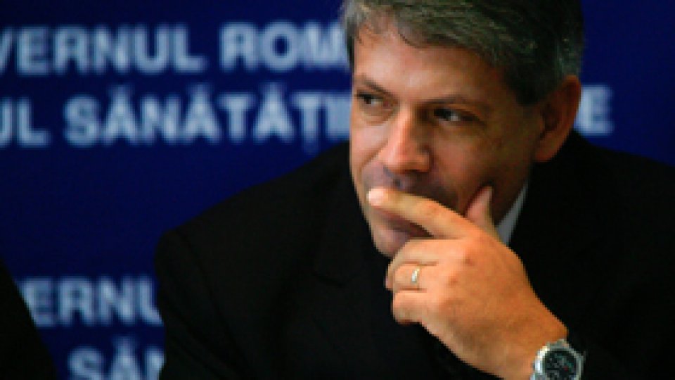 Suprataxarea "poate duce la dispariţia unor medicamente"