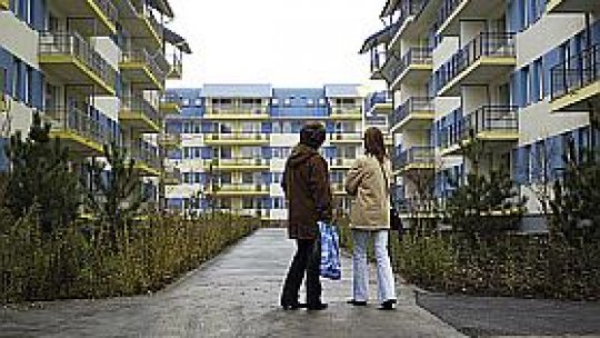 Casele ANL, scoase la vânzare