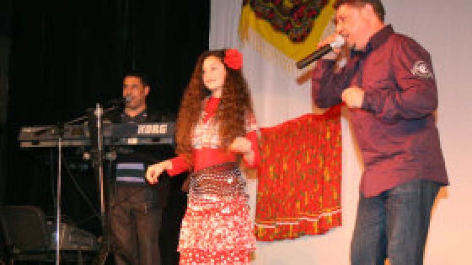 Între tradiţie şi modern