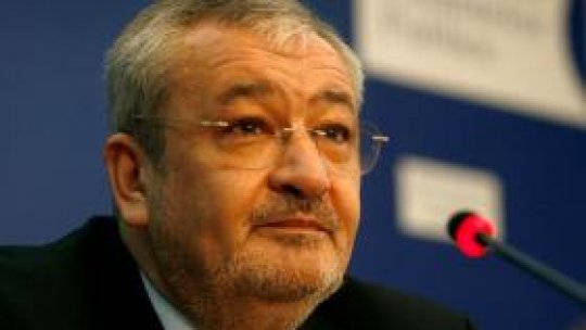 Pensiile "ar trebui impozitate", afirmă Vlădescu