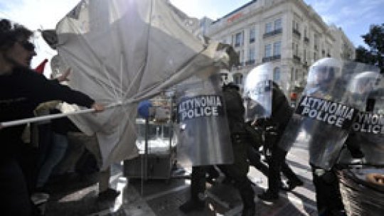 Proteste violente la Atena
