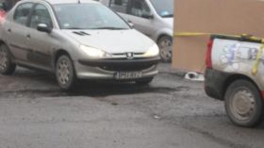 "Bucşe şi cureaua lată, ce pivoţi aveam odată"