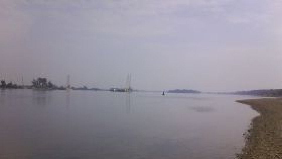 Premierul Boc, în inspecţie la viitorul pod Vidin-Calafat