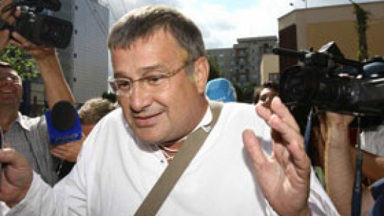 Dinescu, "incompatibil" cu funcţia din CNSAS