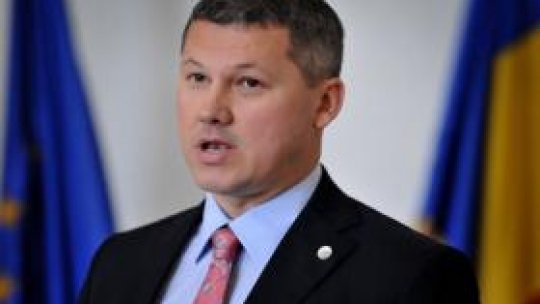 Cătălin Predoiu: "simplificarea procedurilor în instanţe"