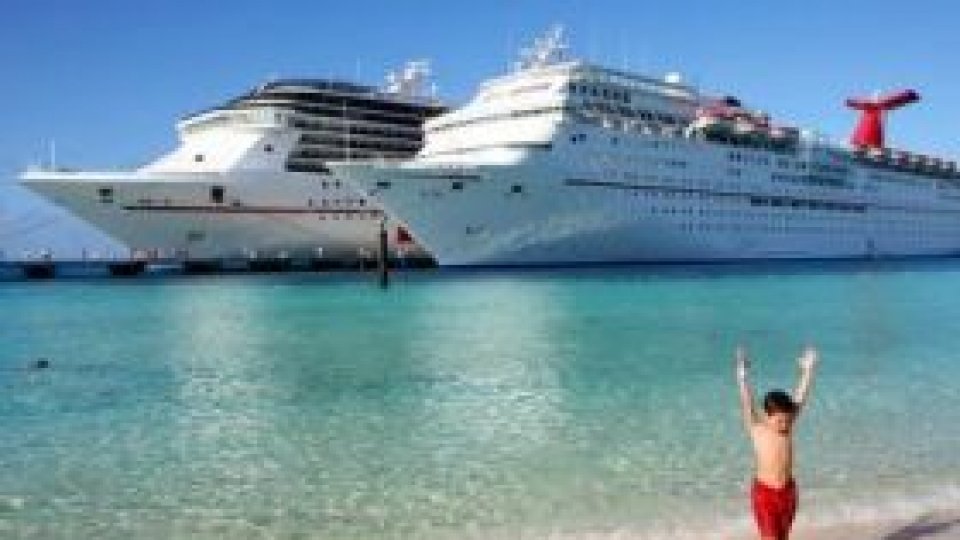 Vă gândiţi la vacanţă?