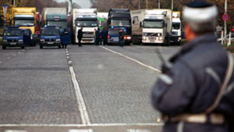 Capitala, blocată de transportatori