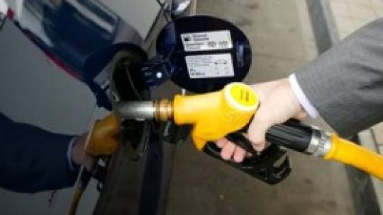 Scumpirea carburanţilor este "nejustificată"