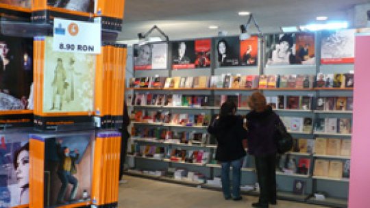 A 30-a ediţie "Salonul cărţii" are loc la Paris
