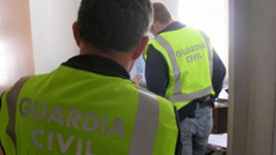 Zeci de români arestaţi la Valencia pentru furt de cupru