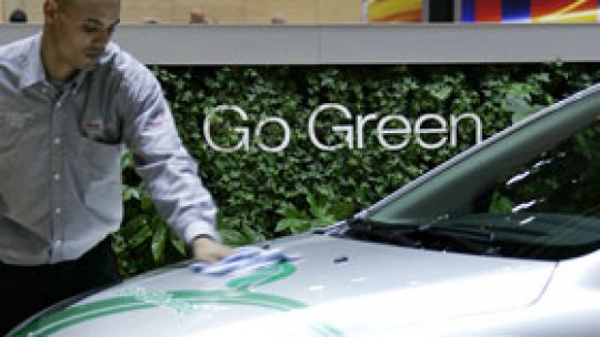 Cum ne fereşte de accidente industria auto