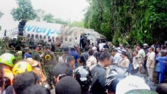 Accident aviatic în Indonezia