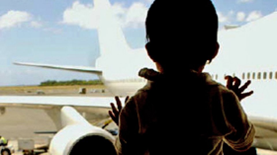 Rusia suspendă adopţiile către familiile americane