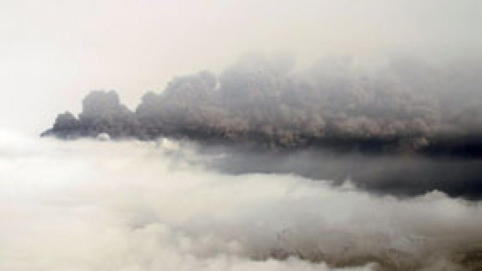 Norul de cenuşă vulcanică traversează nordul României