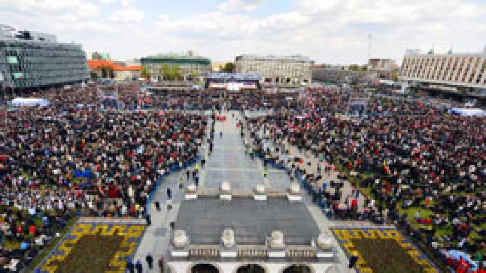 Ceremonie în memoria victimelor de la Smolensk