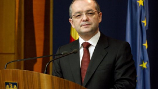 Guvernul a adoptat proiectul de revizuire a Constituţiei