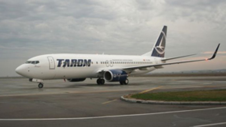 Pierderi mari pentru Tarom din cauza blocajului aerian