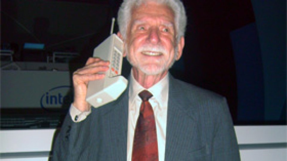Martin Cooper, inventatorul telefonului mobil