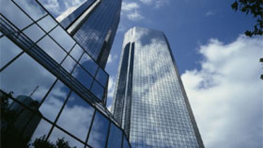 Profitul Deutsche Bank creşte pe timp de criză