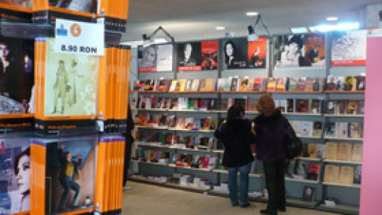 Prima bibliotecă românească din Italia, inaugurată la Milano
