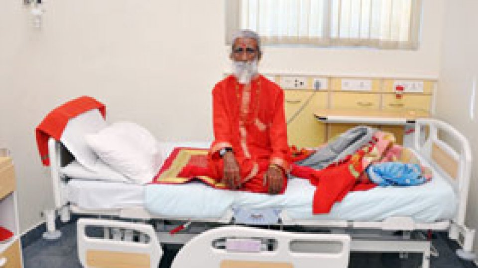 Un indian susţine că nu a mâncat nimic de 70 de ani