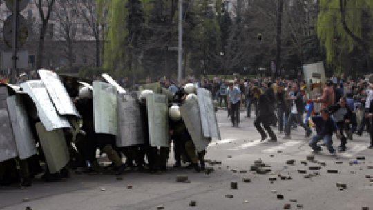 Poliţişti suspendaţi la Chişinău