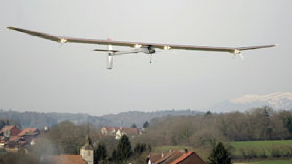 Primul zbor al unui avion solar