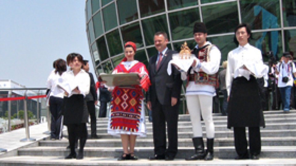 Mii de vizitatori la pavilionul România la Shanghai