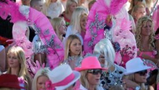 Parada blondelor de la Riga