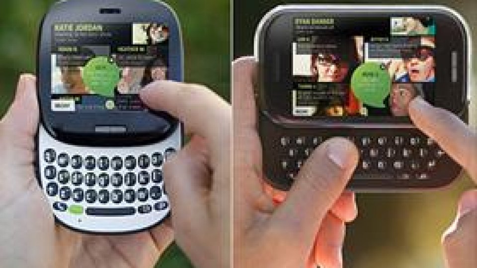 Americanii preferă texte în loc de vorbe