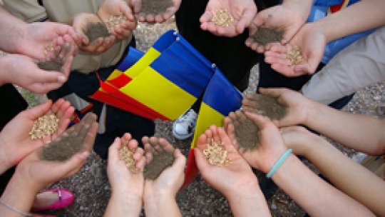 Pe urmele lui Bădiţa Cârţan, cu grâu şi pământ românesc