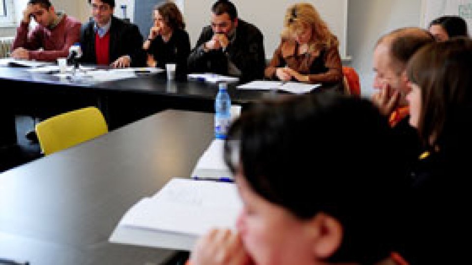 Ani negri pentru presa românească